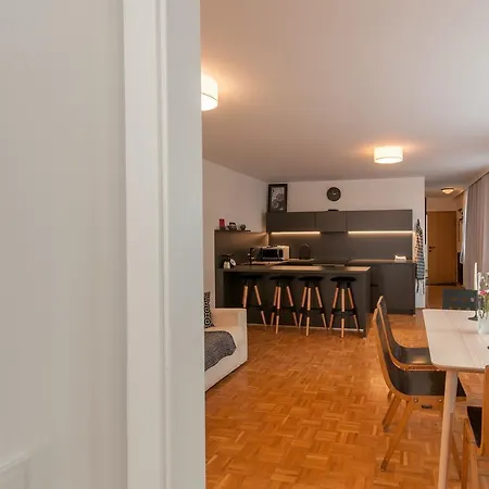 Design Zell Am Apartment *