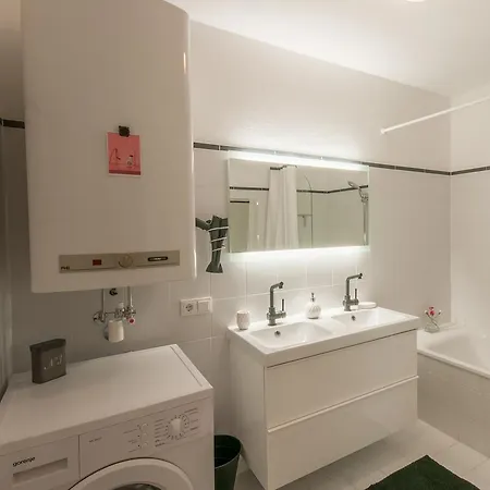 Design Zell Am Τσελ αμ Ζέε